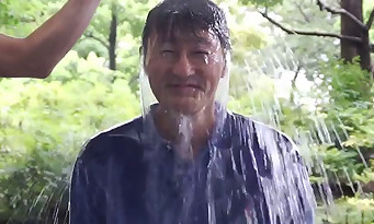 Ice Bucket Challenge : Kaz Hirai de Sony relève le défi