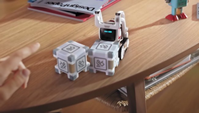 Cozmo, le robot jouet doté d'une intelligence artificielle