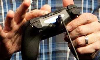 PS4 : le touchpad de la DualShock 4 est cliquable