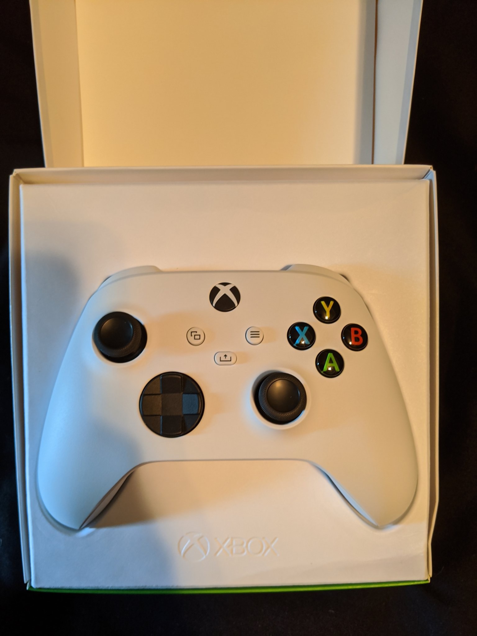 Xbox Series S : la console mentionnée sur une boîte de manette