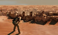 Après des jours de marche dans le désert, Nathan Drake tombe sur une ville fantôme